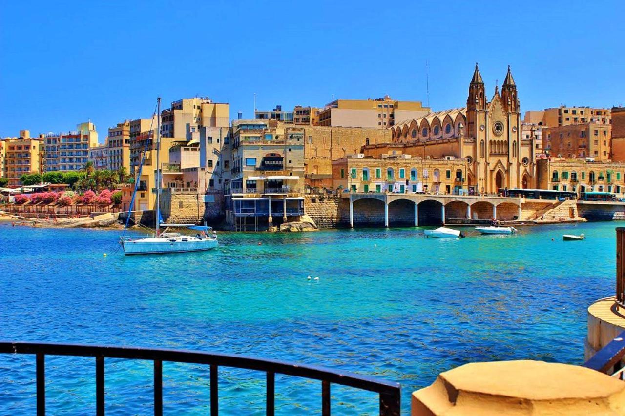 Deluxe Apartment Steps To St George'S Bay Saint Julian's 외부 사진